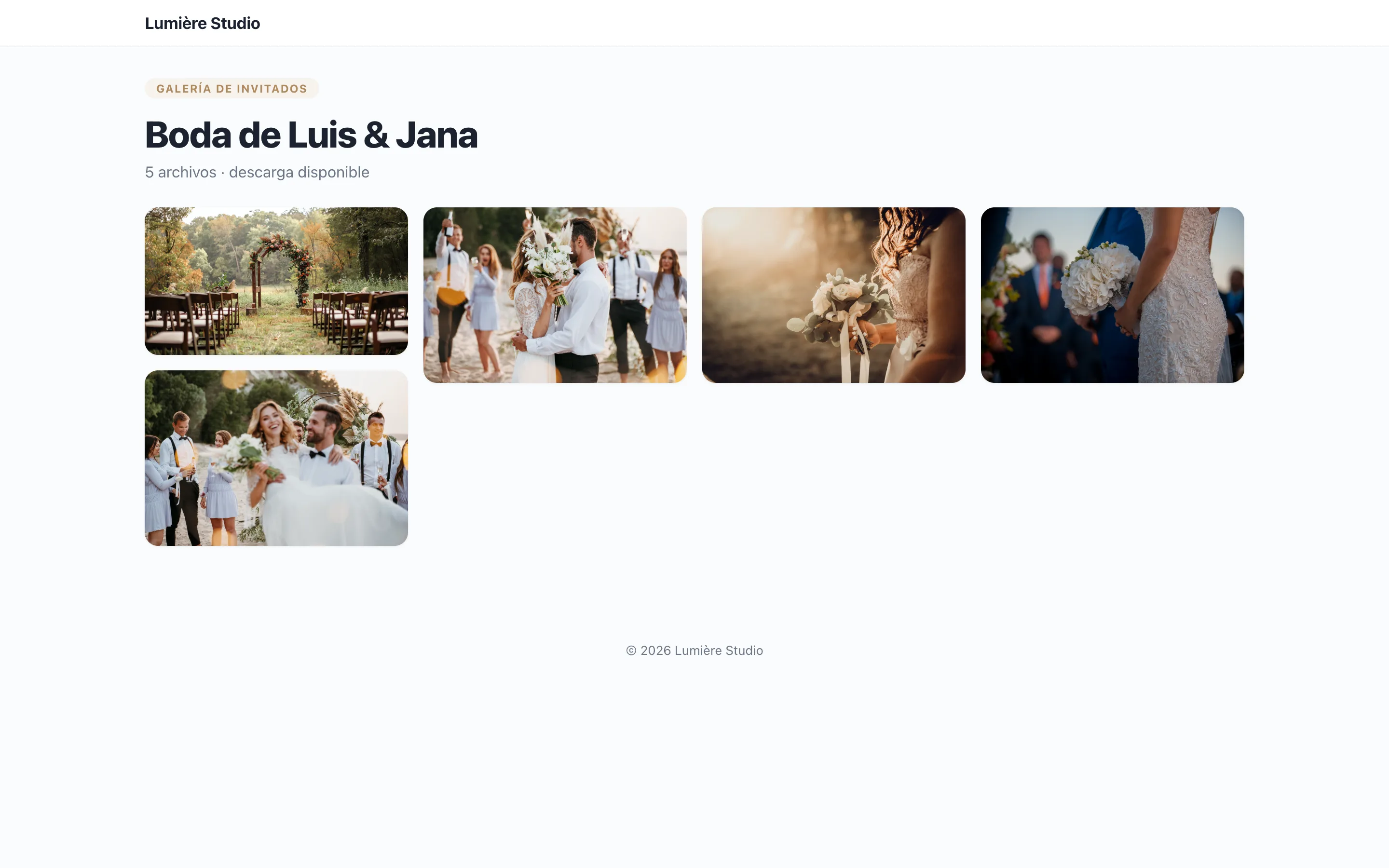Galería de boda entregada con la marca del estudio, lista para ver y descargar